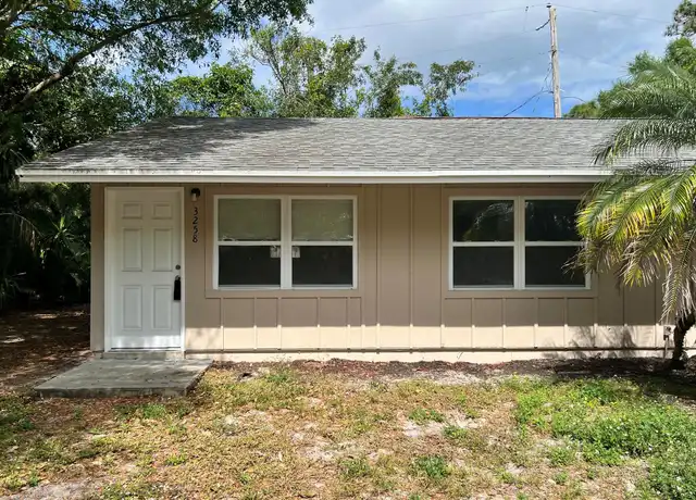 Property at 3258 S 7th St, Fort Pierce, FL, 34982, 2 beds, 1 bath, [object Object]