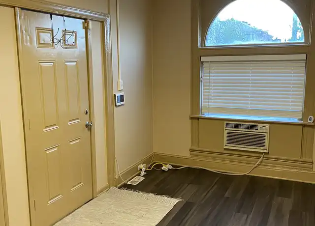 Property at 2611 E Fayette St Unit 1, Baltimore, MD, 21224, 2 beds, 1 bath, [object Object]