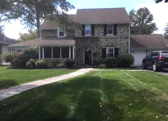 Property at 4 N Morgan Ave, Havertown, PA, 19083, 3 beds, 2.5 baths, [object Object]