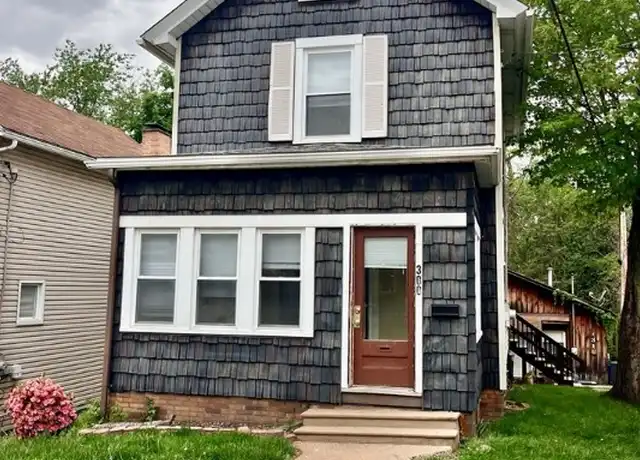 Property at 300 14th Ave, New Brighton, PA, 15066, 2 beds, 1 bath, [object Object]
