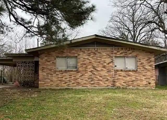 Property at 702 Bringhurst Dr, Shreveport, LA, 71106, 3 beds, 1.5 baths, [object Object]