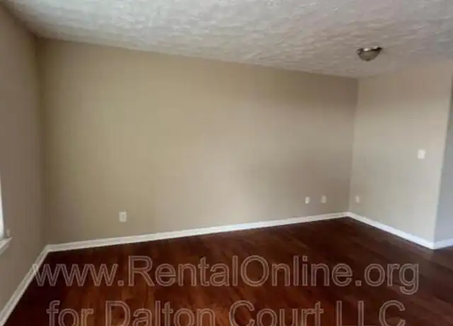 Property at 1972 Cambridge Dr Unit 31, Lexington, KY, 40504, 1 bed, 1 bath, [object Object]