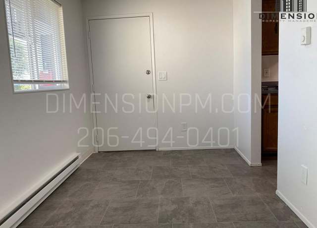Photo of 306 Stanford Dr, Mount Vernon, WA 98273