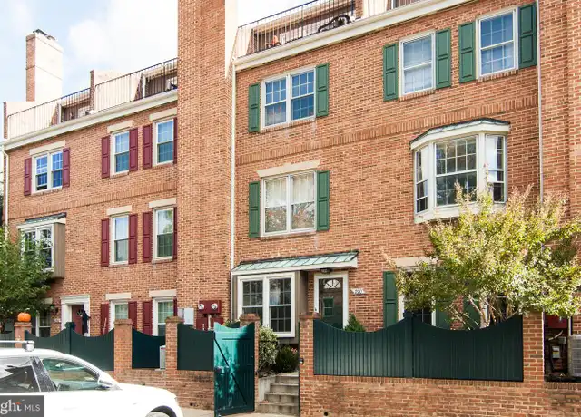 Property at 760 N Vermont St, Arlington, VA, 22203, 2 beds, 2 baths, [object Object]