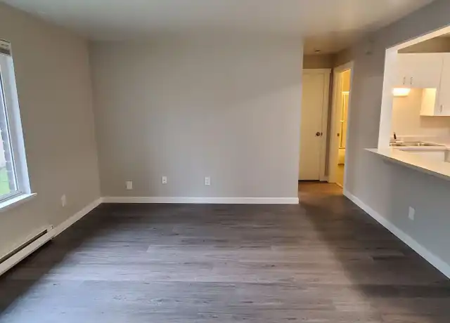 Property at Southwynd Apartments - 1821 S 310th St, Federal Way, WA, 98003, 1 bed, 1 bath, [object Object]