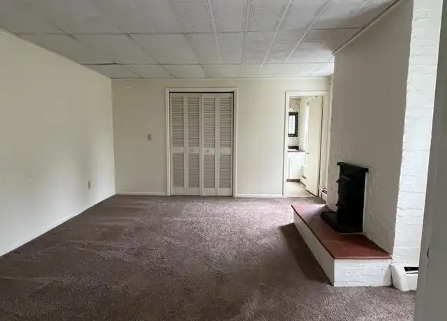 Property at 4344 W Summit St Unit 6, Lakewood, NY, 14750, 1 bed, 1 bath, [object Object]