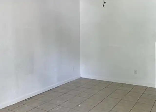 Property at 1015 N 14th St, Killeen, TX, 76541, 2 beds, 1 bath, [object Object]