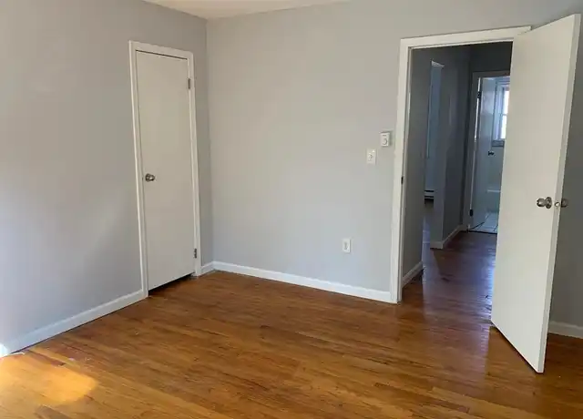 Property at 105 Franklin St #2, Belleville, NJ, 07109, 1 bed, 1 bath, [object Object]