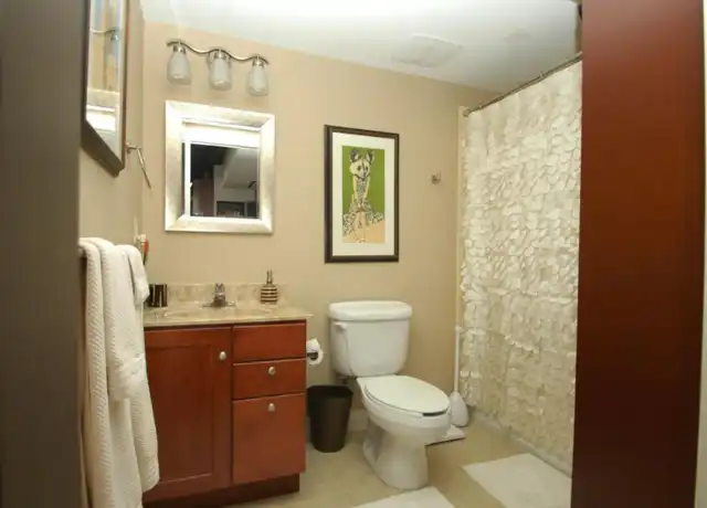 Property at 323 W Broadway, Louisville, KY, 40202, 2 beds, 2 baths, [object Object]