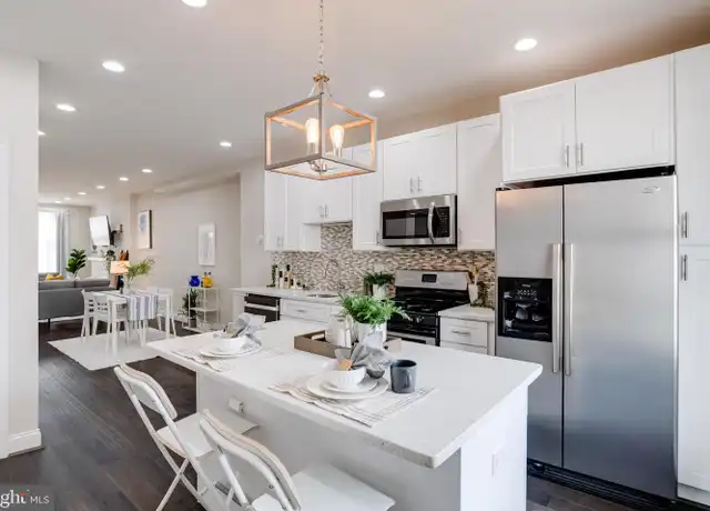 Property at 442 N Linwood Ave, Baltimore, MD, 21224, 3 beds, 3 baths, [object Object]
