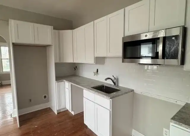 Property at 854 Pennington St Unit 3, Elizabeth, NJ, 07202, 2 beds, 1 bath, [object Object]
