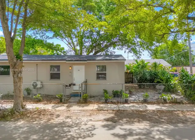 Property at 1956 Madison St Unit 2, Hollywood, FL, 33020, 2 beds, 1 bath, [object Object]