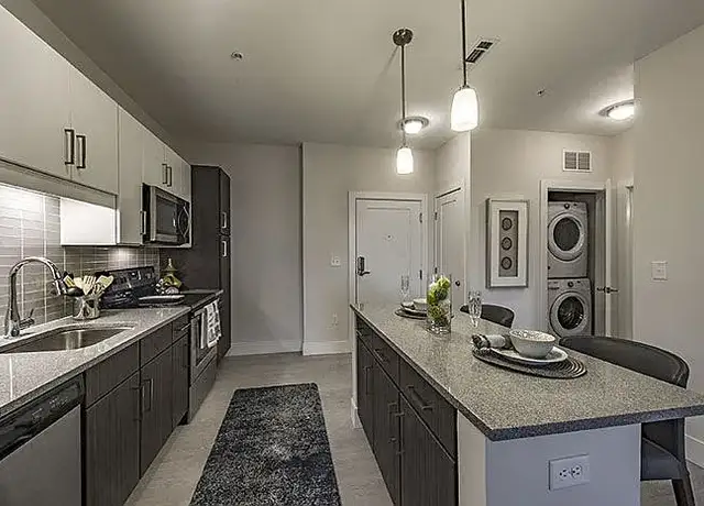 Photo of 35 Harrington Ave, Shrewsbury, MA 01545