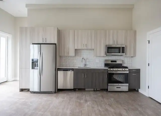 Property at 340 Bremen St, East Boston, MA, 02128, 1-3 bed, 1-2 bath, [object Object]