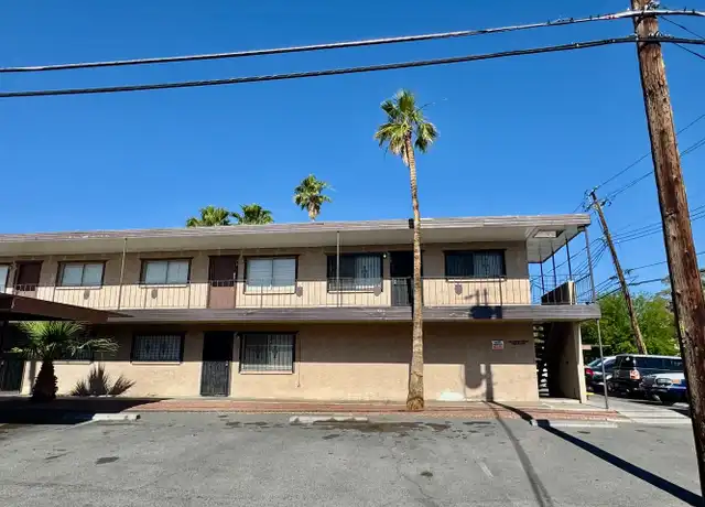 Property at 27 S Royal Crest Cir Unit 27, Las Vegas, NV, 89169, 1 bed, 1 bath, [object Object]