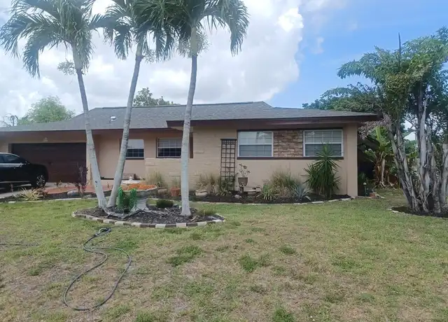 Property at 4233 SE 8th Pl, Cape Coral, FL, 33904, 3 beds, 2 baths, [object Object]