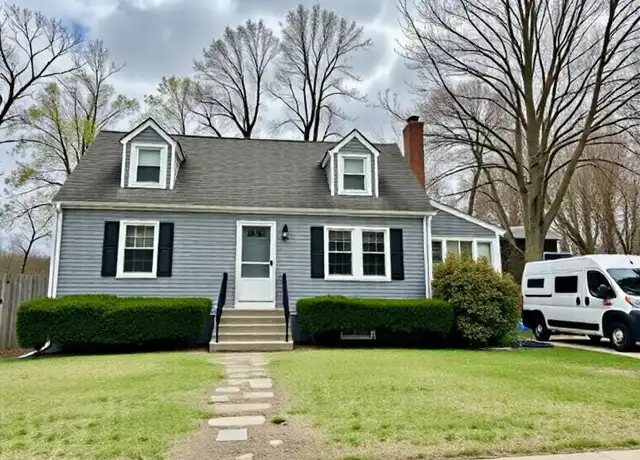 Property at 45 Wheelock Rd, Waltham, MA, 02453, 3 beds, 1 bath, [object Object]