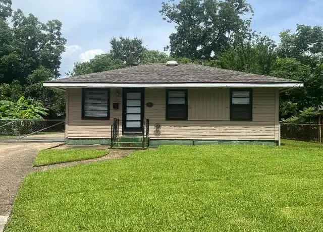 Property at 26 Vivian Ct, New Orleans, LA, 70131, 3 beds, 1 bath, [object Object]