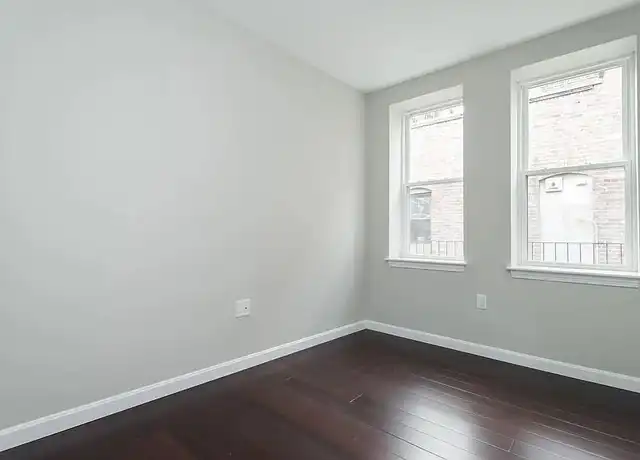 Property at 106 Prince St Unit 2, Boston, MA, 02113, 2 beds, 1 bath, [object Object]