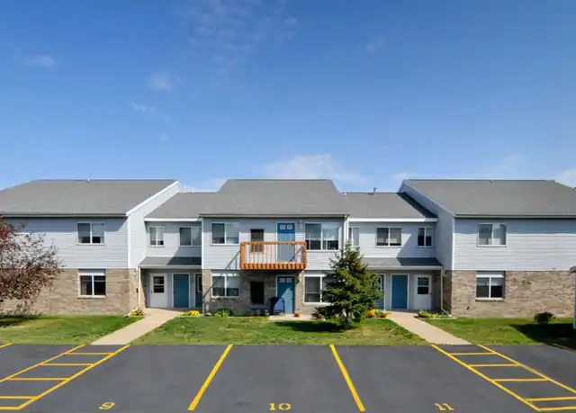 Property at 9 Ridgeview Ct Unit 9-1, Madison, WI, 53704, 2 beds, 1 bath, [object Object]