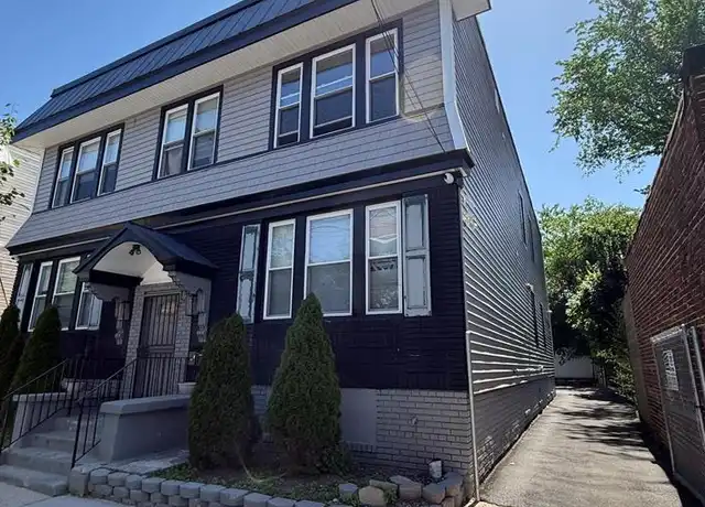 Property at 754 S 11th St #2, Newark, NJ, 07103, 3 beds, 1 bath, [object Object]