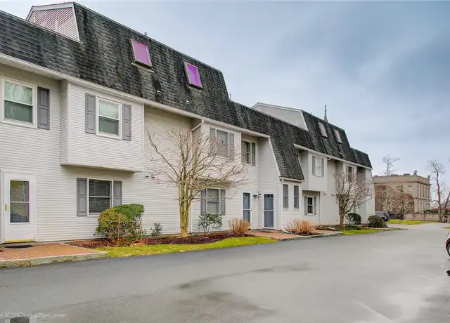 Property at 364 Bellevue Ave Unit D4, Newport, RI, 02840, 1 bed, 1 bath, [object Object]