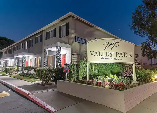 Photo of 17300 Euclid St, Fountain Valley, CA 92708