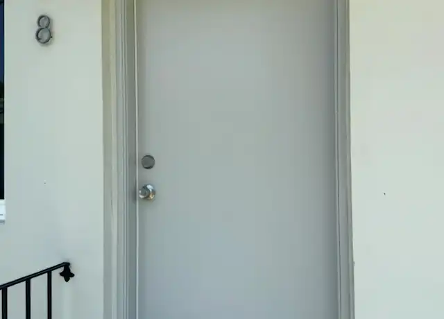 Property at 245 SW 18th Ct Unit 8, Miami, FL, 33135, 1 bed, 1 bath, [object Object]