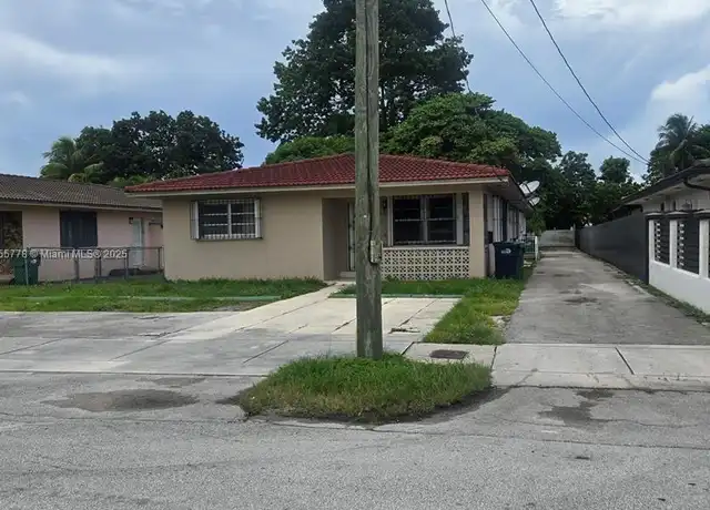 Property at 8857 SW 27th St Unit 2, Miami, FL, 33165, 2 beds, 1 bath, [object Object]