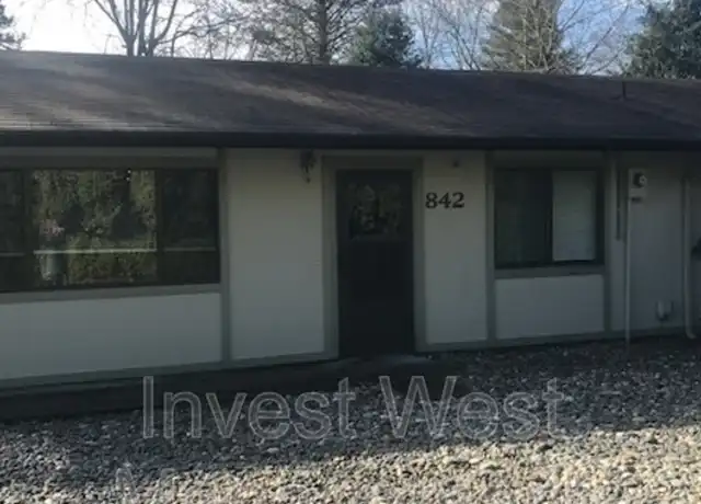 Property at 840 Washougal River Rd, Washougal, WA, 98671, 2 beds, 1 bath, [object Object]