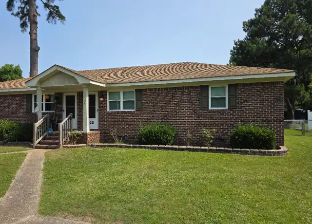 Property at 220 Frank Dr Unit 220, Chesapeake, VA, 23322, 2 beds, 1 bath, [object Object]