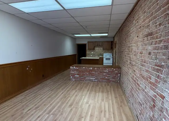 Property at 218 W Central Ave Unit 1AAPT 1A, El Dorado, KS, 67042, 2 beds, 1 bath, [object Object]