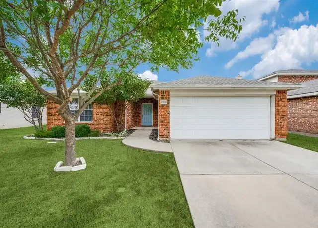 Property at 209 Tripp Trl, Denton, TX, 76207, 3 beds, 2 baths, [object Object]