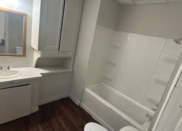 Property at 303 Jervis St Unit 232 Boody Rear, Toledo, OH, 43609, 2 beds, 1 bath, [object Object]