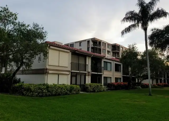 Property at 6219 Palma del Mar Blvd S #112, Saint Petersburg, FL, 33715, 2 beds, 2 baths, [object Object]