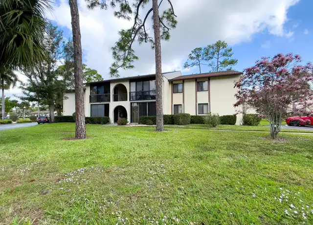 Property at 301 Knotty Pine Cir Unit D2, Greenacres, FL, 33463, 2 beds, 2 baths, [object Object]