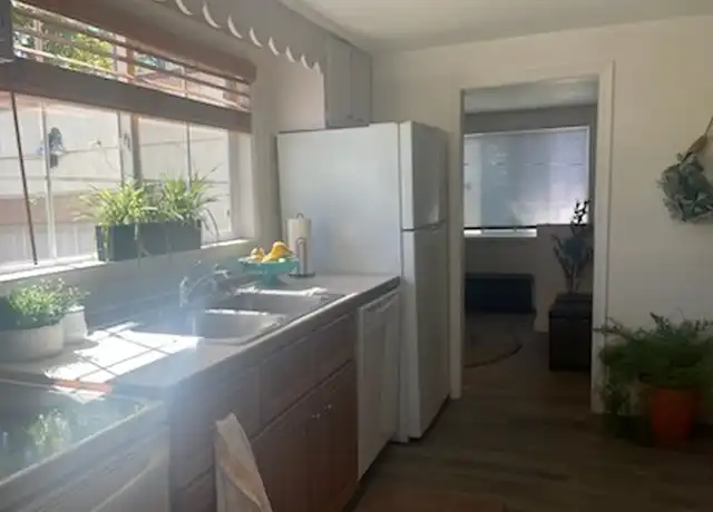 Property at 2104 6th Ave S, Great Falls, MT, 59405, 2 beds, 1 bath, [object Object]