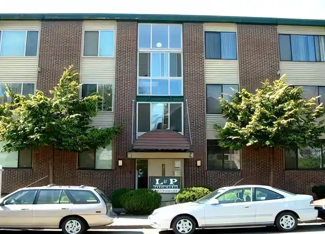 Property at 5027 15th Ave NE, Seattle, WA, 98105, 1 bed, 1 bath, [object Object]