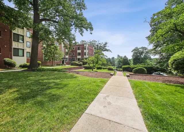 Photo of 3900 Hamilton St, Hyattsville, MD 20781