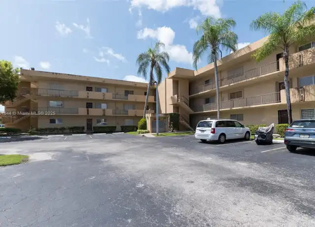 Property at 8401 SW 107th Ave Unit 236E, Miami, FL, 33173, 1 bed, 1.5 baths, [object Object]