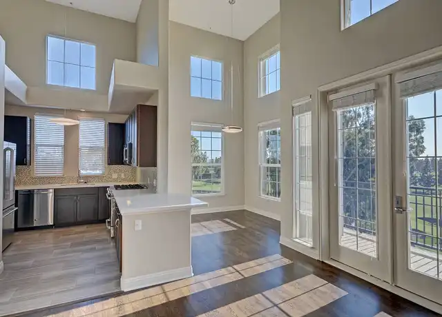 Property at Windsor at Hancock Park - 445 N Rossmore Ave, Los Angeles, CA, 90004, 2 beds, 2 baths, [object Object]