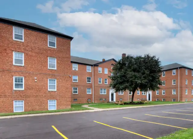 Property at West Park Lofts - 4027 Rocky River Dr, Cleveland, OH, 44135, 1 bed, 1 bath, [object Object]