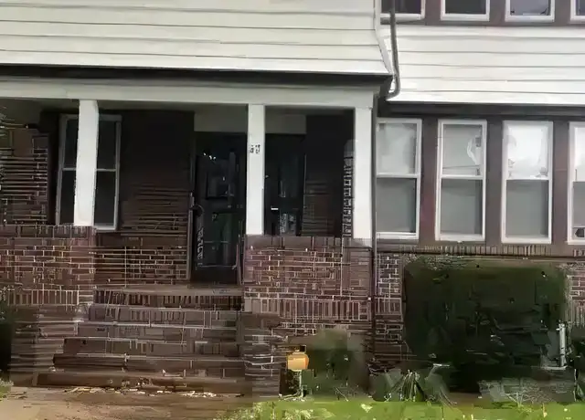 Property at 47 Grumman Ave, Newark, NJ, 07112, 3 beds, 2 baths, [object Object]