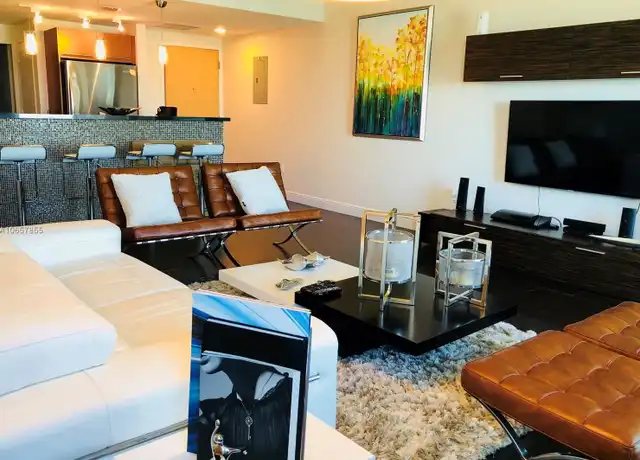 Property at 244 Biscayne Blvd, Miami, FL, 33132, 3 beds, 2.5 baths, [object Object]