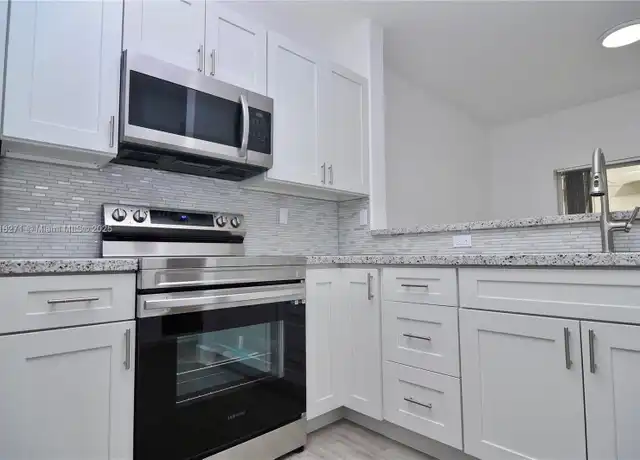 Property at 1658 SE 28th Ct #104, Homestead, FL, 33035, 2 beds, 2 baths, [object Object]