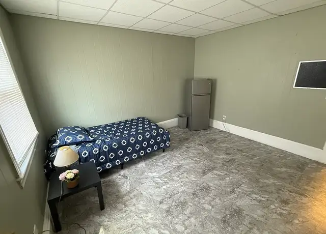 Photo of 93 Cabot St, Beverly, MA 01915