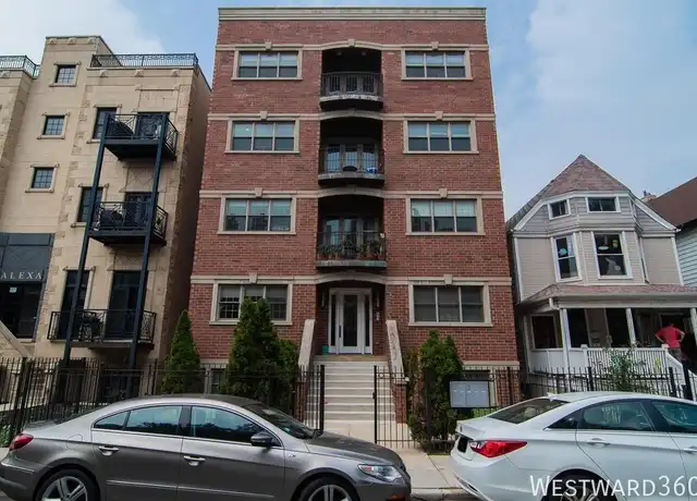 Property at 3718 N Wilton Ave Unit 2, Chicago, IL, 60613, 3 beds, 2.5 baths, [object Object]