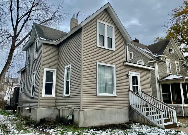 Property at 1090 15th Ave SE, Minneapolis, MN, 55414, 4 beds, 2 baths, [object Object]