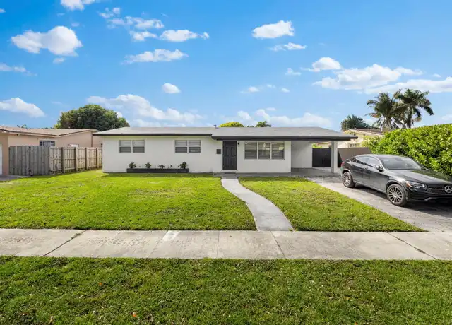 Property at 710 SW 70th Ave, Pembroke Pines, FL, 33023, 4 beds, 3 baths, [object Object]