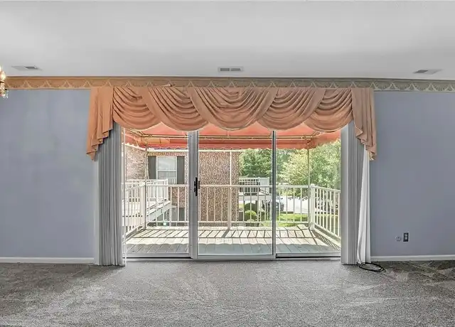 Property at 4545 Chestnut Ridge Rd, Buffalo, NY, 14228, 2 beds, 2 baths, [object Object]